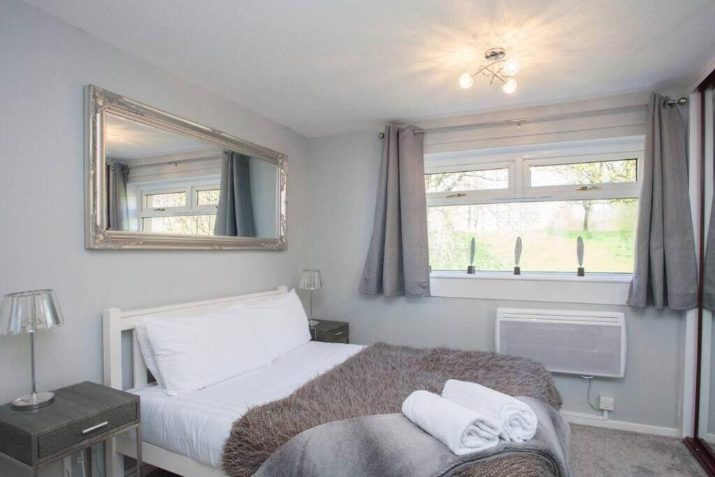 Апартаменты Cosy 1 Bed With Parking In City Centre Глазго Экстерьер фото
